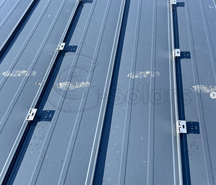 How to choose clamps for metal roofing
